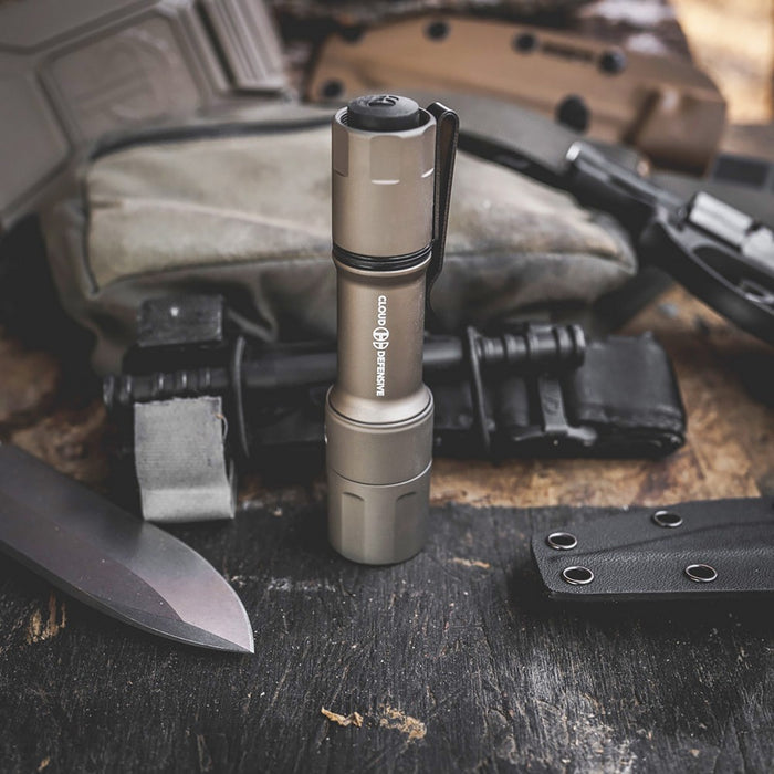 Cloud Defensive CD2007EDCDFP650FDE MCH-EDC Dual Fuel Flat Dark Earth 550/1,700 Lumens White