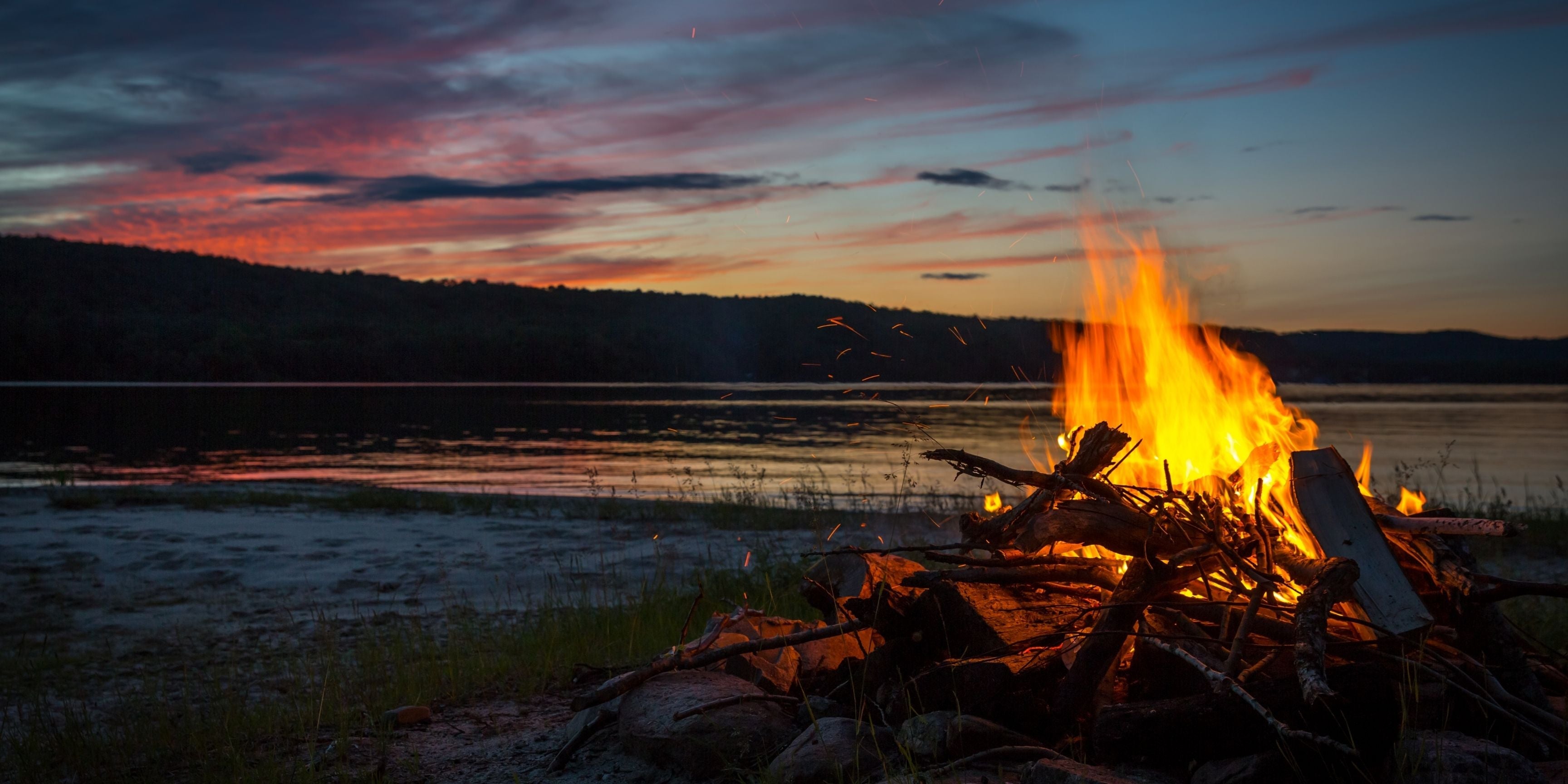 How to Build the Perfect Campfire: A Step-by-Step Guide