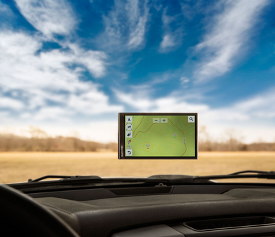 Garmin 0100198200 DriveTrack 71 Dog Tracker & GPS 6.95" Display, TOPO US/Canada Mapping, Wi-Fi & Bluetooth Compatible