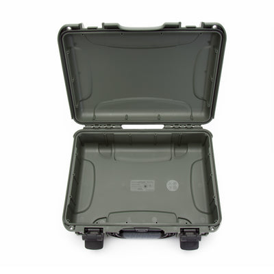 Nanuk 9101006 910  Waterproof Olive Resin with Foam Padding & Airline Approved 13.20" L x 9.20" W x 4.10" H Interior Dimensions